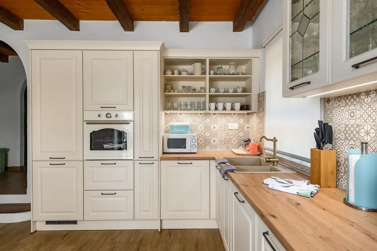 Villa Marijanin Vrt Tinjan Croazia